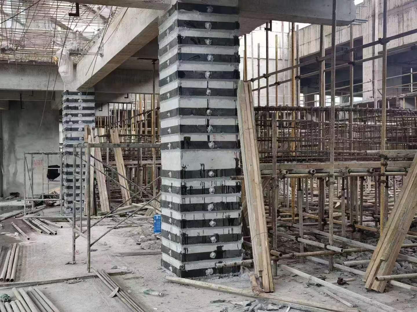 京山柱子包钢加固施工方案